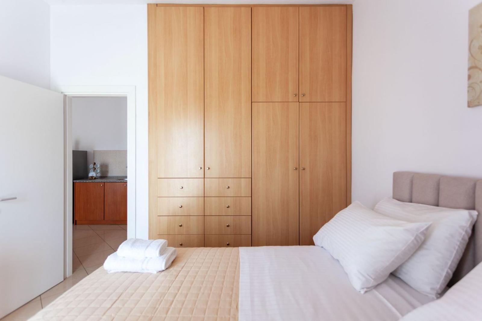 הימארה Zacharias Apartments מראה חיצוני תמונה