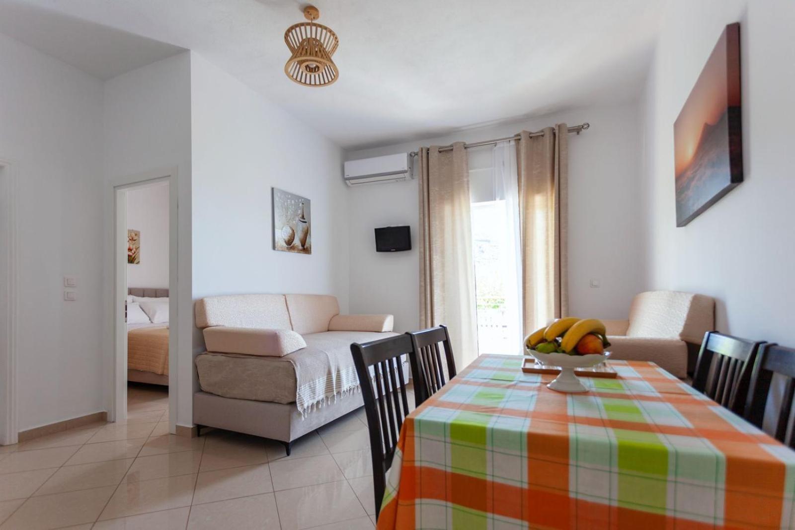 הימארה Zacharias Apartments מראה חיצוני תמונה