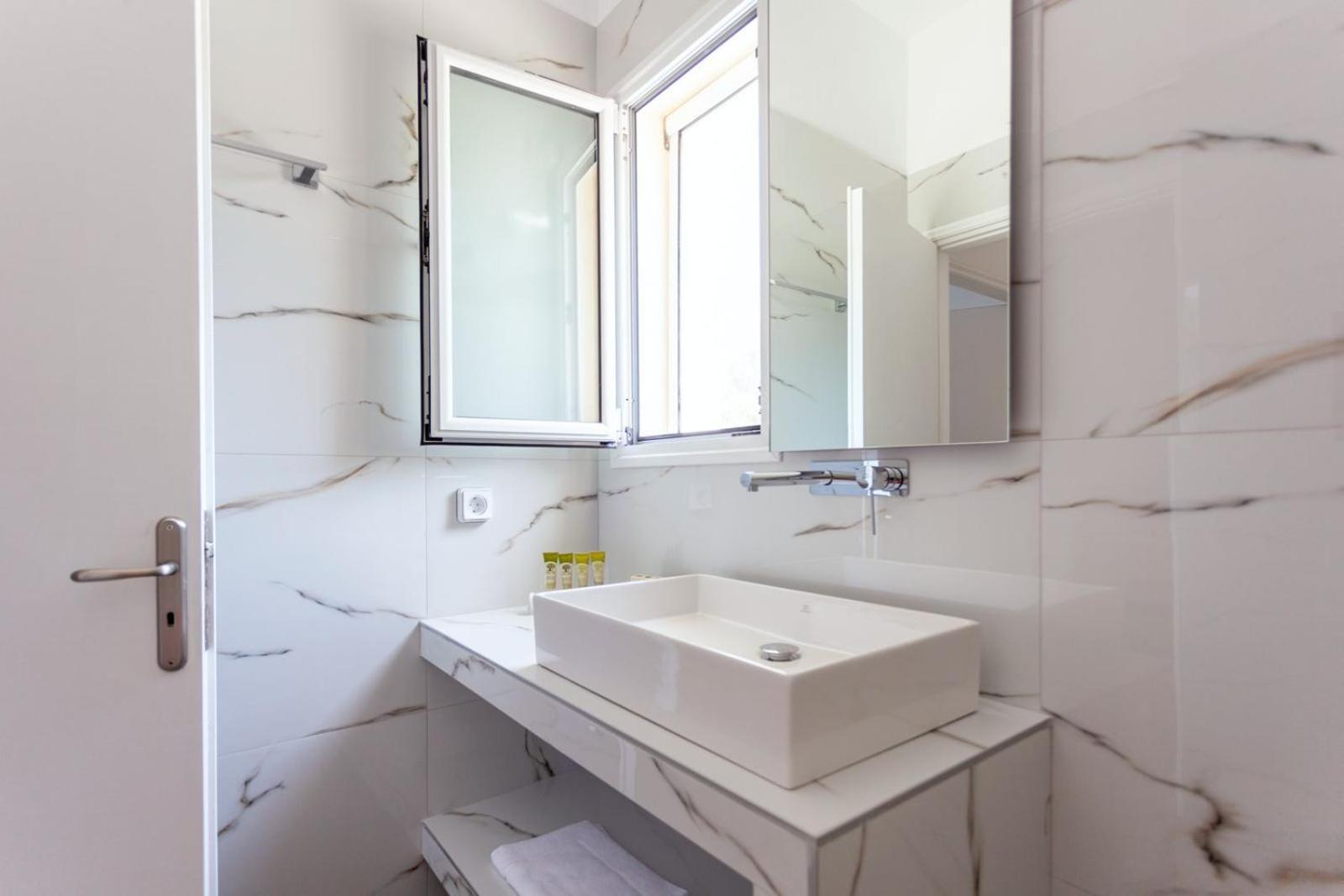 הימארה Zacharias Apartments מראה חיצוני תמונה